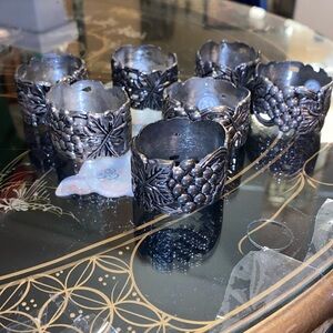 Set of 6 +1 Godinger Silver Plated Grape Cluster Napkin Rings, 2"